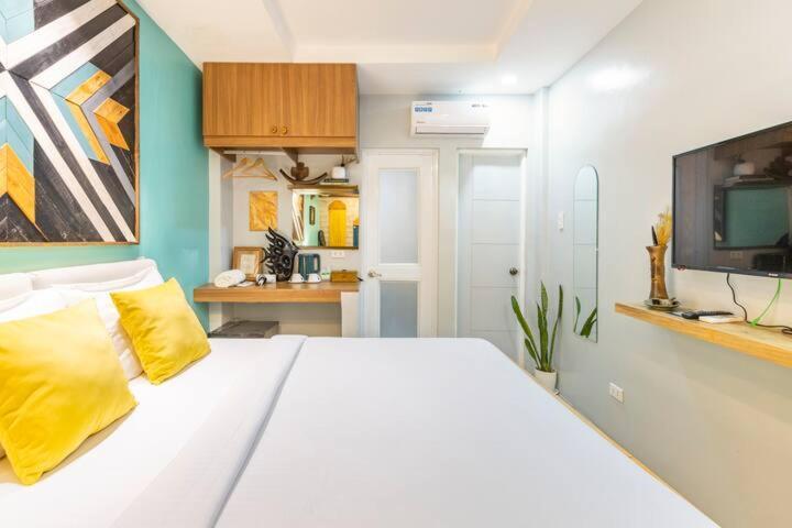Rain Airport Bed And Breakfast Paranaque City Exterior foto
